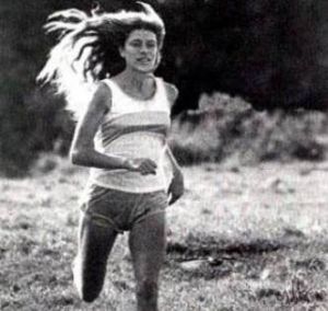 Roberta Gibb corrión la Maratón de Boston en 1966, pero sin dorsal