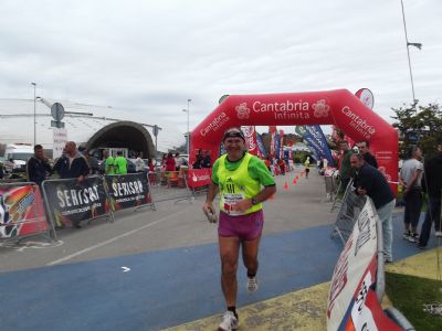 Santiago Hitos, el hombre de las 200 maratones