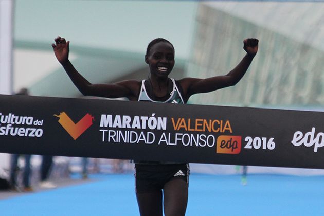 Valary Jemeli convierte Valencia en el Maratón español más rápido en categoría femenina