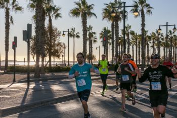 Un momento de la Sanitas Marca Running Series de Valencia en 2017